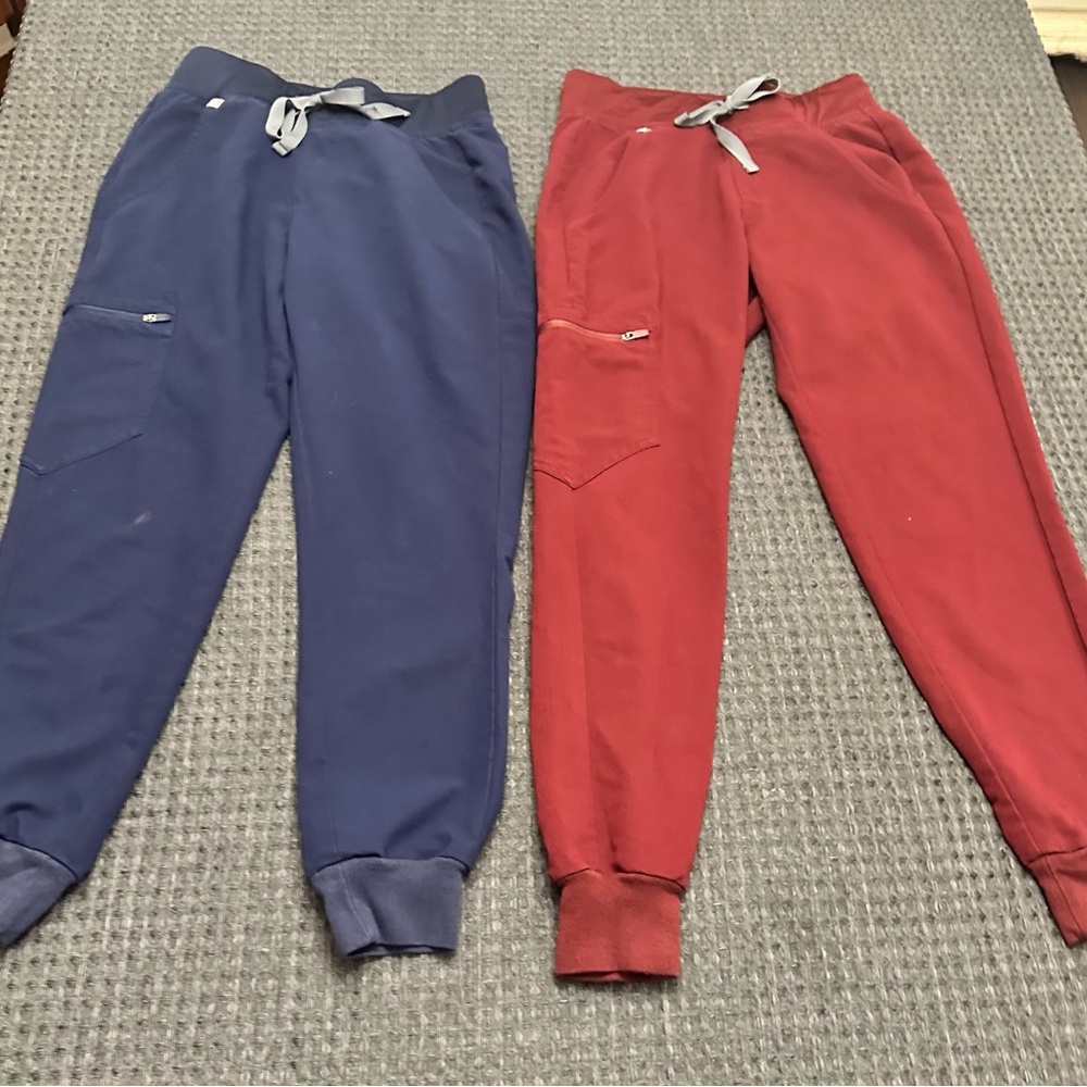 Figs jogger scrub pants bundle, 2 pairs